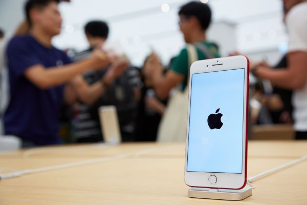 蘋(píng)果iPhone新機(jī)NAND Flash供貨缺口達(dá)3成　 東芝、SK海力士難滿足　只能看三星臉色